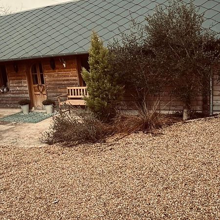 Cottage Normand Avec Sa Grande Piscine Chauffee Toute L Annee Sur Parc Arbore Et Clos En Plein Coeur De La Campagne Adapte Aux Kids Et Dog Friendly Saint-Antonin-de-Sommaire Kültér fotó